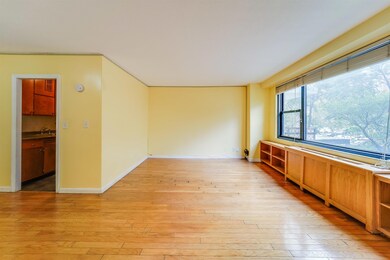201 St Pauls Ave unit 2L, Jersey City, NJ 07306 - photo 7
