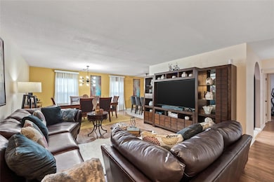 100 E Oak Terrace Dr unit A2, Leesburg, FL 34748 - photo 2