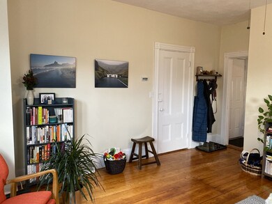 7 Roberts St unit 1, Brookline, MA 02445 - photo 4