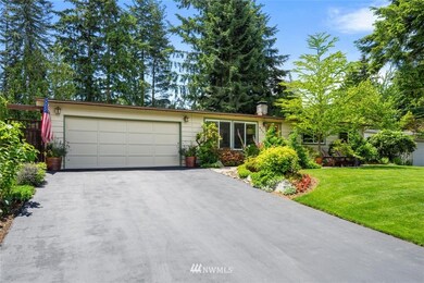 8437 NE 140th St, Kirkland, WA 98034 - photo 2