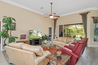 6-web-or-mls-M6405689