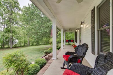 108 Dennis Ln, Shelbyville, TN 37160 - photo 3