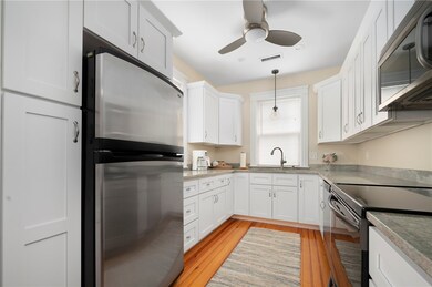 559 Broadway unit 3, Providence, RI 02909 - photo 6