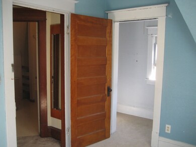 E Bedroom Out