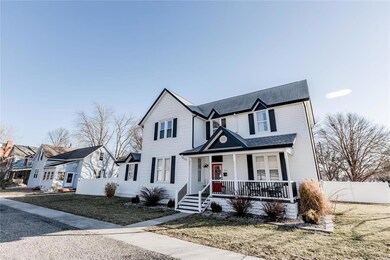 111 S Monroe St, Freeburg, IL 62243 - photo 2