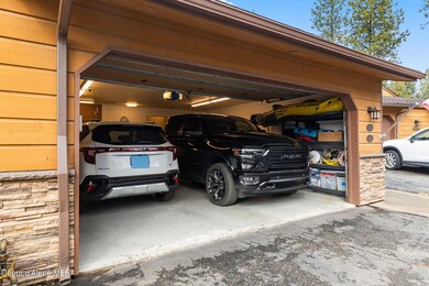 3-web-or-mls-10571-n-friar-dr