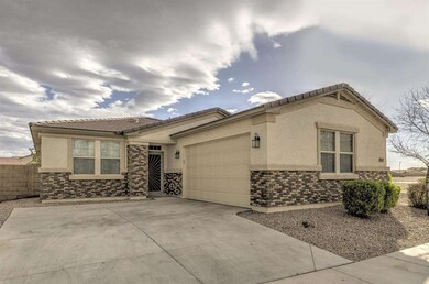 17671 W Lilac St-1