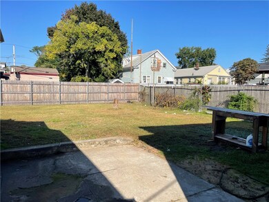 102 Ophelia St, Providence, RI 02909 - photo 5