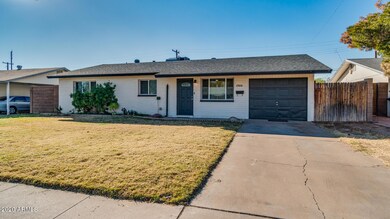 1726 N Daffodil St-3