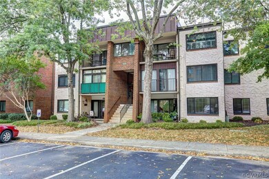 1505 Bronwyn Rd unit 302, Henrico, VA 23238 - photo 2