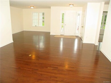 5342 Sir Sagamore Dr, Richmond, VA 23237 - photo 2