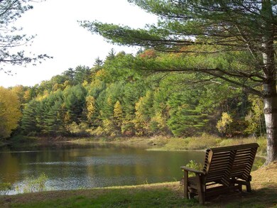 72 Crescent St unit 208-97-28-1, Plymouth, NH 03264 - photo 2