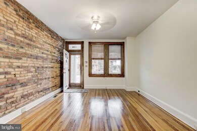 4028 Roland Ave, Baltimore, MD 21211 - photo 5