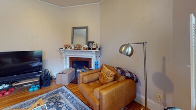 46 Waverly St unit 1, Brookline, MA 02445 - photo 7