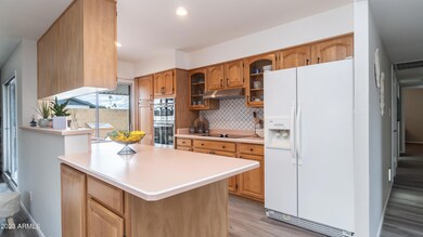 5319 S Hazelton Ln-18