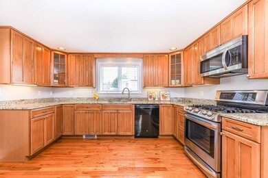 98 Edgemere Rd, West Roxbury, MA 02132 - photo 5