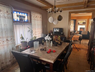 104-17 189th St, Jamaica, NY 11412 - photo 4