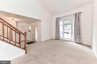 13219 Ladybank Ln, Herndon, VA 20171 - photo 4