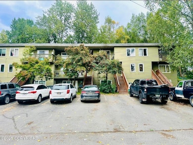311 Lynnwood Dr unit 4, Anchorage, AK 99518 - photo 2