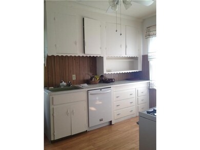 18 Bow St, Cranston, RI 02905 - photo 2