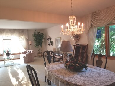 793 Exmoor Rd, Olympia Fields, IL 60461 - photo 4