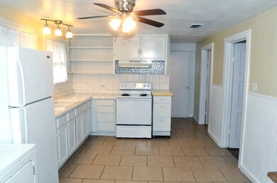 608 Woodway Ln, Nacogdoches, TX 75965 - photo 4