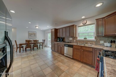 308 Falling Waters Blvd, Lackawaxen, PA 18435 - photo 6