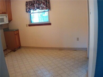 712 W Northrup St, Lansing, MI 48911 - photo 4