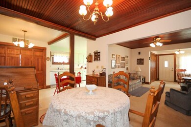 2059 Caine Rd, Fitchburg, WI 53575 - photo 7