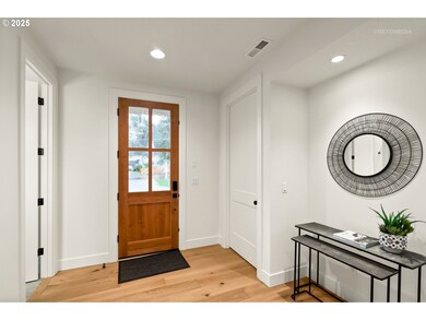 17901 SW Tamara Ave, Lake Oswego, OR 97035 - photo 5