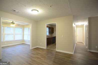 294 E Burns Ct SW unit D, Marietta, GA 30008 - photo 2