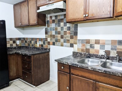 3309 Cliffmarshall St, Houston, TX 77088 - photo 7