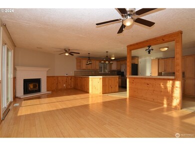 3273 Tori Ln, Longview, WA 98632 - photo 5