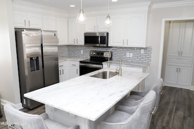 5013 Womack Dr, Byram, MS 39272 - photo 6