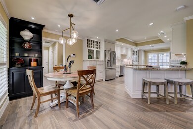 10127 Briar Dr, Houston, TX 77042 - photo 7