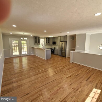 39552 Jarrell Dr, Mechanicsville, MD 20659 - photo 7