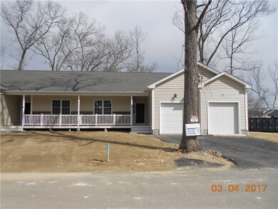 2 Morgan Ct unit 25, Smithfield, RI 02917 - photo 2