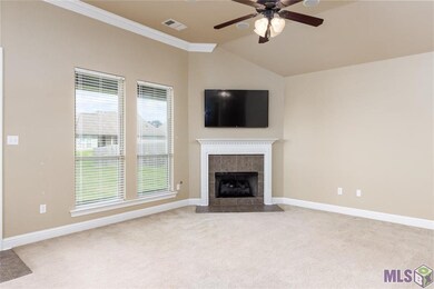 4945 Queens Carriage St, Zachary, LA 70791 - photo 5