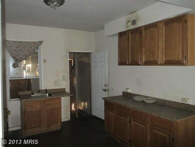 1637 Gorsuch Ave, Baltimore, MD 21218 - photo 3
