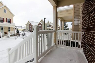 32 S Gardens Way, Fitchburg, WI 53711 - photo 3