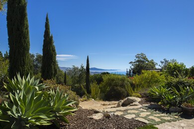 6. BackYard4
