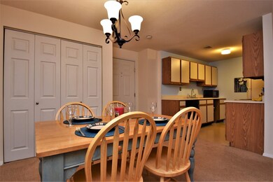 17 Blackstone Dr unit U1720, Nashua, NH 03063 - photo 5