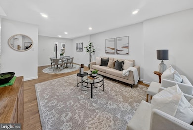 7 Casino Ct, Silver Spring, MD 20906 - photo 2