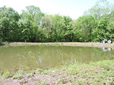 330 County Road 2975, Honey Grove, TX 75446 - photo 7