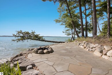 8739 Skegemog Point Rd, Williamsburg, MI 49690 - photo 6