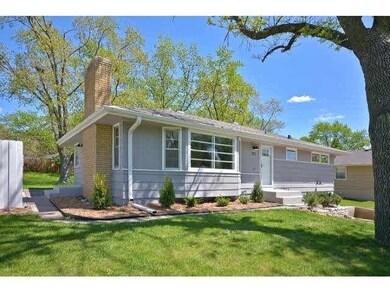 9101 Emerson Ave S, Bloomington, MN 55420 - photo 2