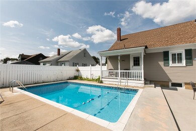 32 Law St, Warwick, RI 02889 - photo 4