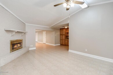 218 Village Lane-4