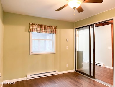 126 Eisenhower Dr, Hawley, PA 18428 - photo 6