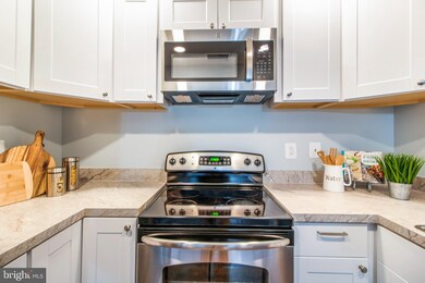 64 Ashlar Hill Ct, Parkville, MD 21234 - photo 3